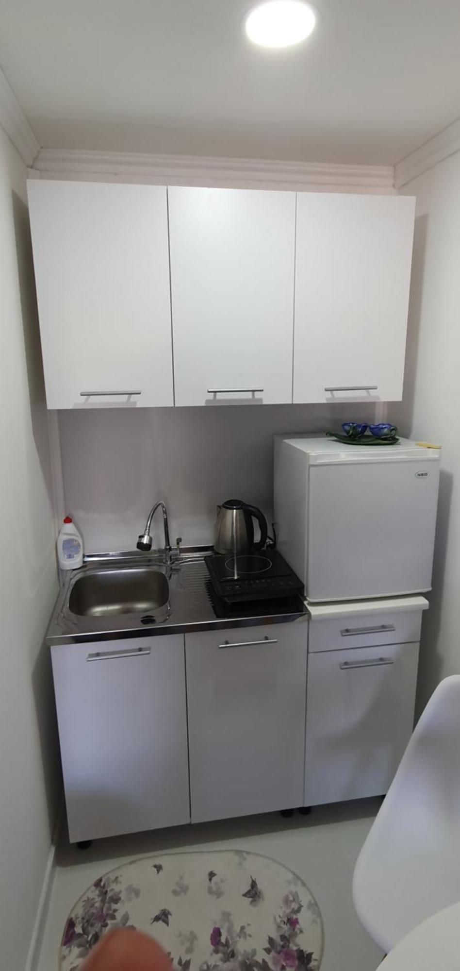 Cozzy Apartment Near The Aiport Podgorica Ngoại thất bức ảnh